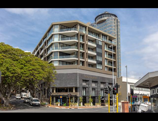 1 BEDROOM APARTMENT SOLD IN SEA POINT